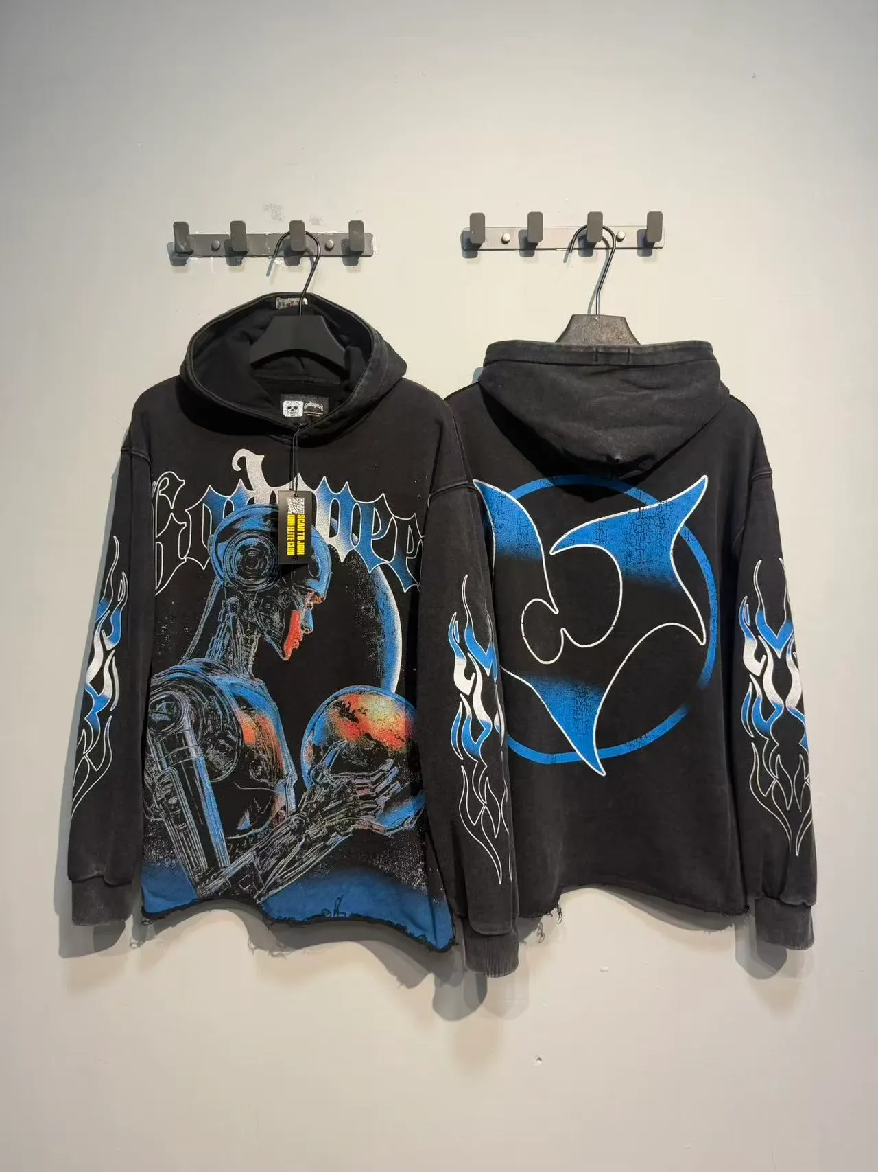 Distressed Black Oversized Graphic Print Hoodie 5