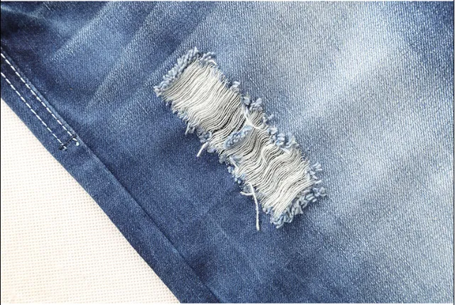 Distressed Mid-Rise Slim-Straight Cuffed Jeans 3