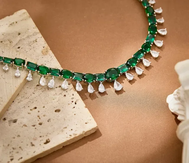 Emerald-Cut Green and Teardrop White Stone Fringe Necklace 3
