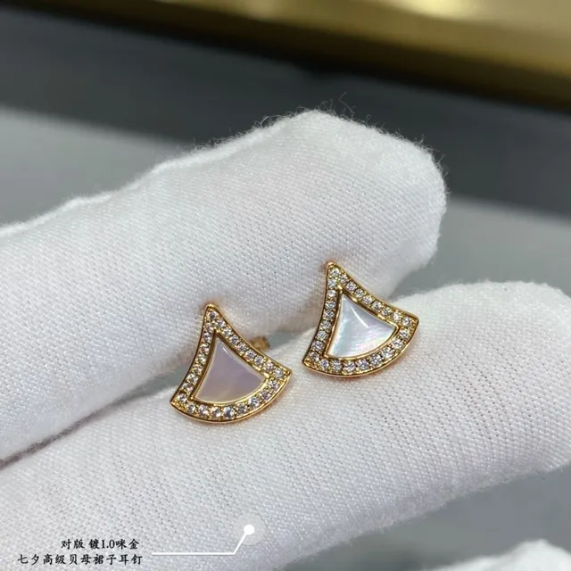 Fan-Shaped Pavé Gemstone Inlay Gold-Tone Stud Earrings 3