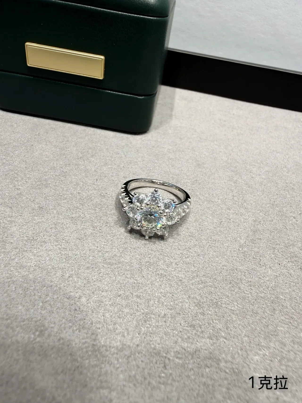 Floral Cluster Multi-Stone Silver-Toned Ring 5