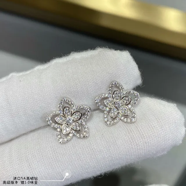 Floral Pavé Crystal Stud Earrings 2