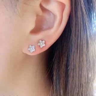 Floral Stud Silver White Flower-Shaped Pavé-Set Earrings