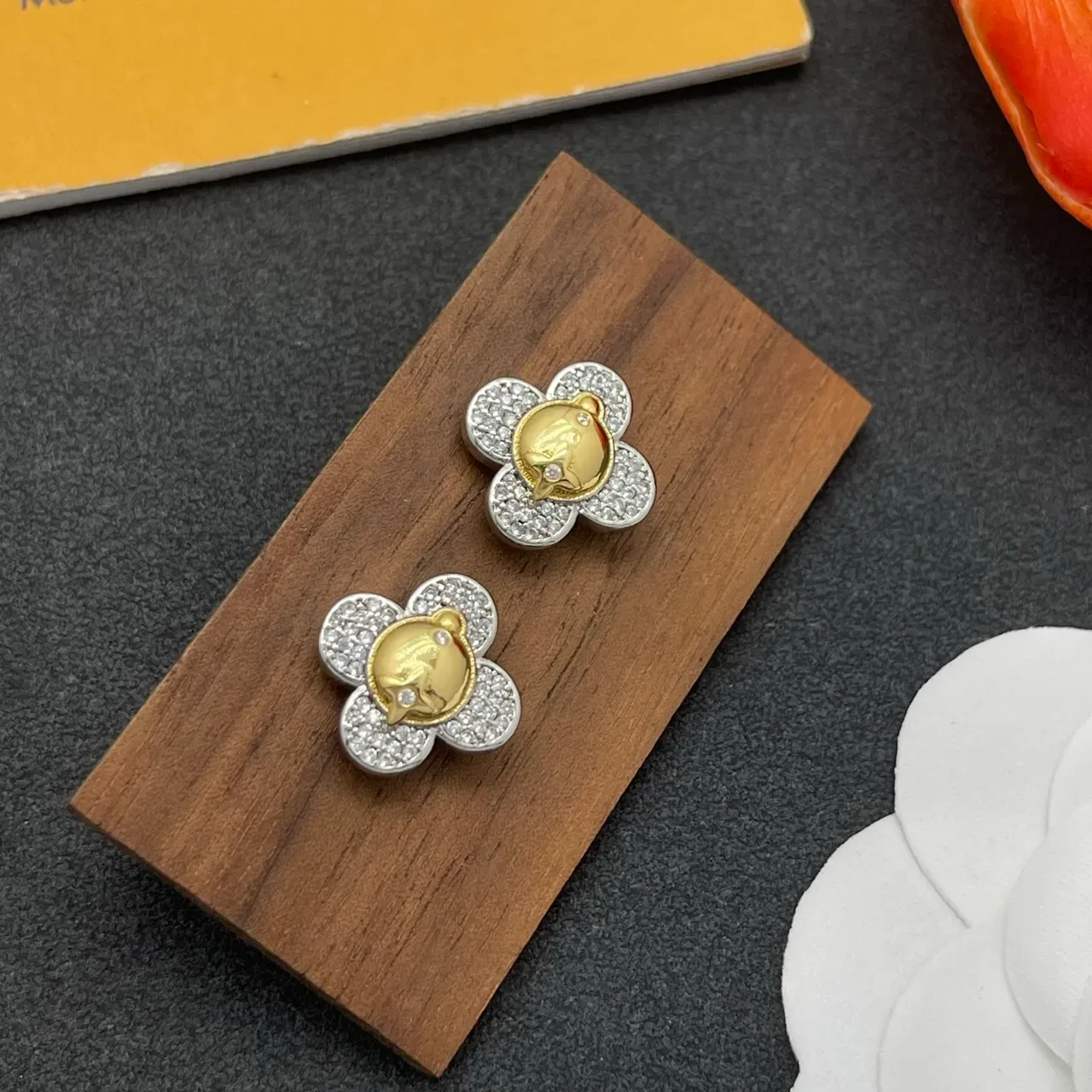 Flower-Shaped Pavé Two-Tone Gold and Silver Earrings 6