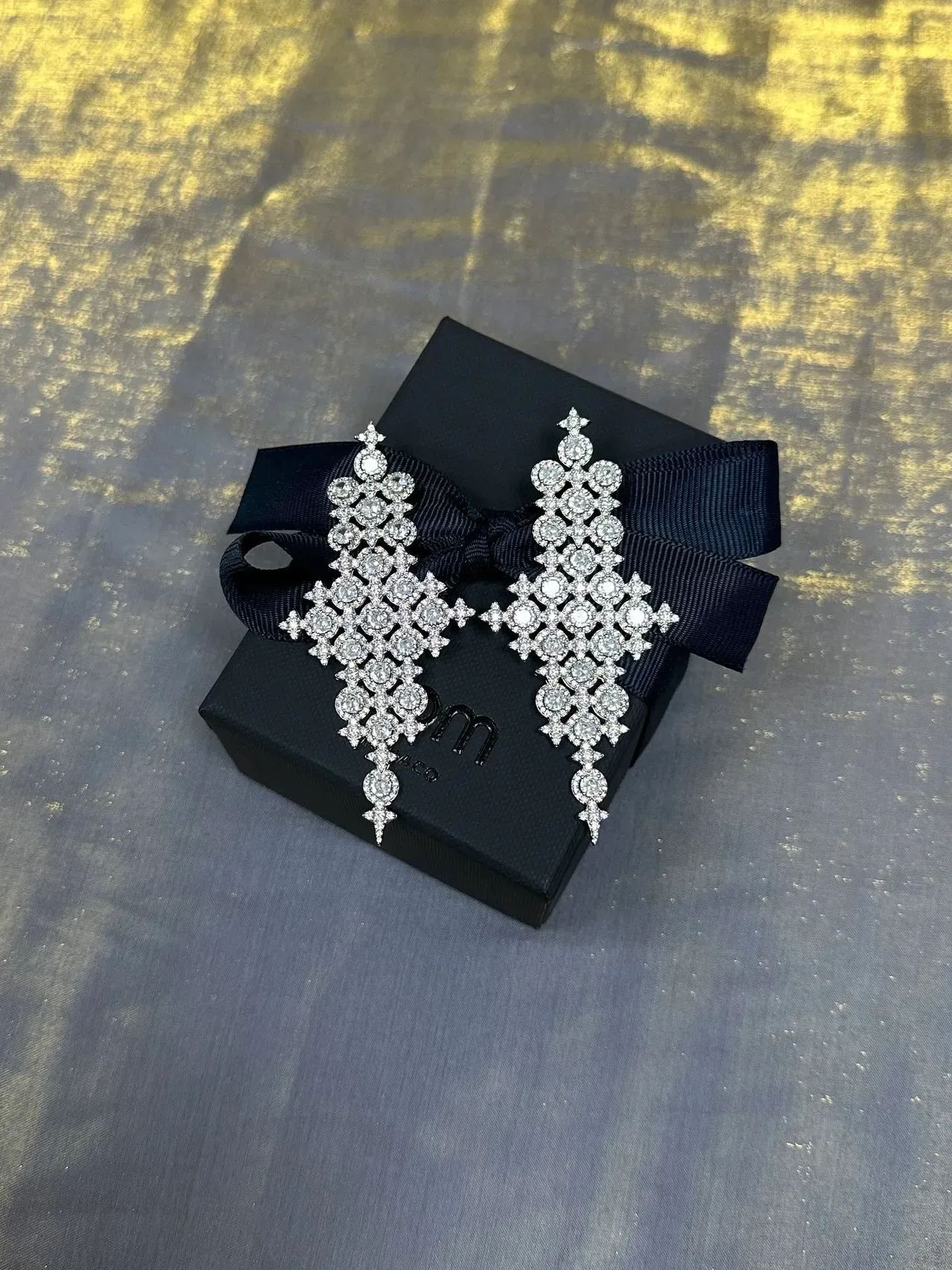 Geometric Lattice Pavé-Set Dangling Drop Earrings 8