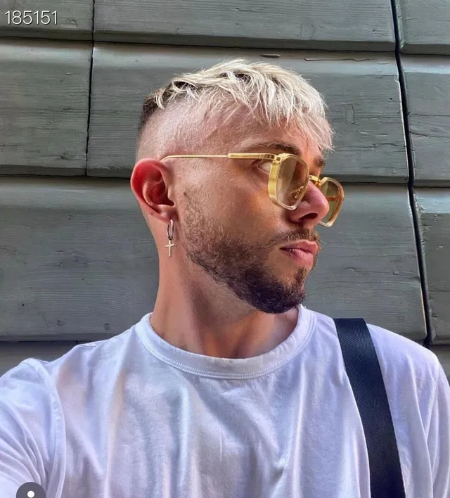 Geometric Square Frame Gold-Accent Black Gradient Sunglasses 5