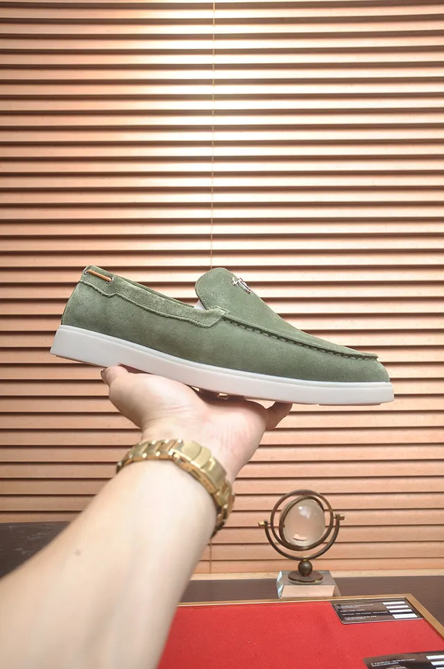 Giuseppe Zanotti GZ Loafer Vert Blanc Daim Supérieur Emblème Métal Mocassin 4