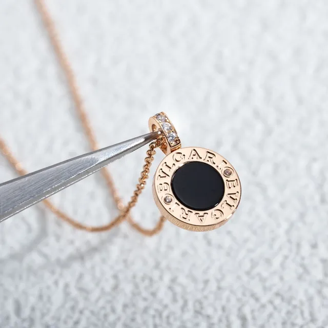 Gold Black Chain Circular Pendant Necklace 6
