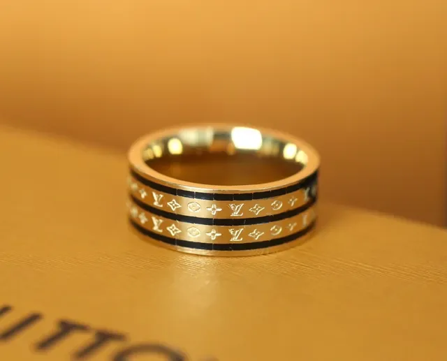 Gold Black Monogram-Engraved Inlay Band Ring 9