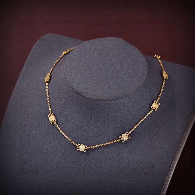Gold Chain Five Ornamental Links Bracelet 4