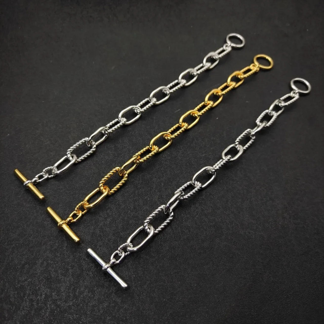 Gold Chunky Chain Links Twisted Rope Detailing Bracelet 3