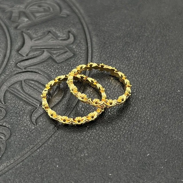 Gold Floral Motif Ornate Ring 3