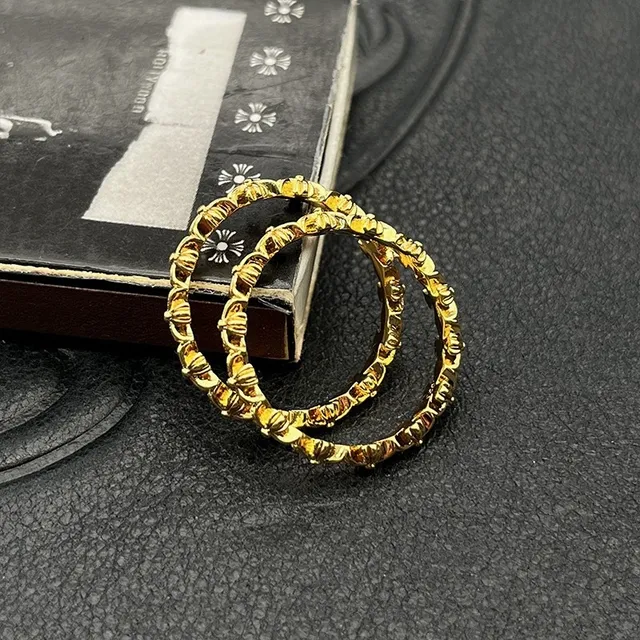 Gold Floral Motif Ornate Ring 4