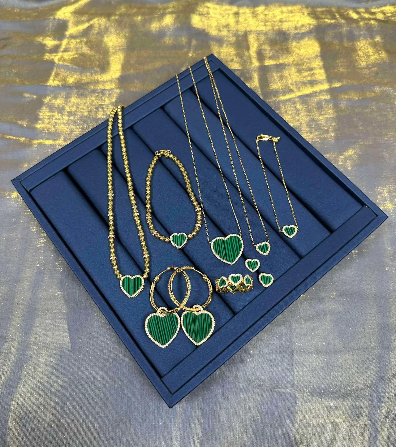 Gold Green Beaded Malachite Heart Centerpiece Bracelet 6