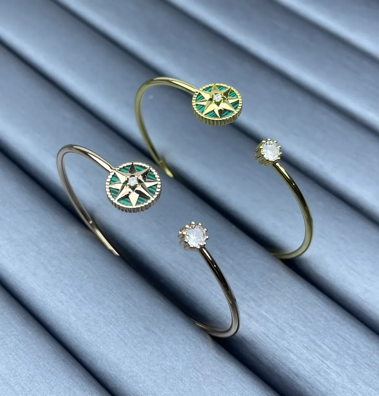 Gold Green Open-Cuff Enamel Compass Motif Jewelry 6