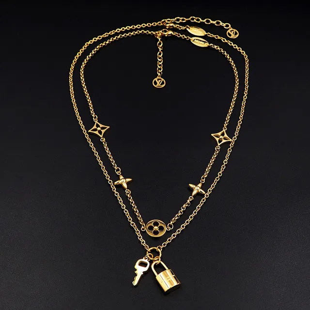 Gold Layered Chain Star-Shaped Charms Necklace 6