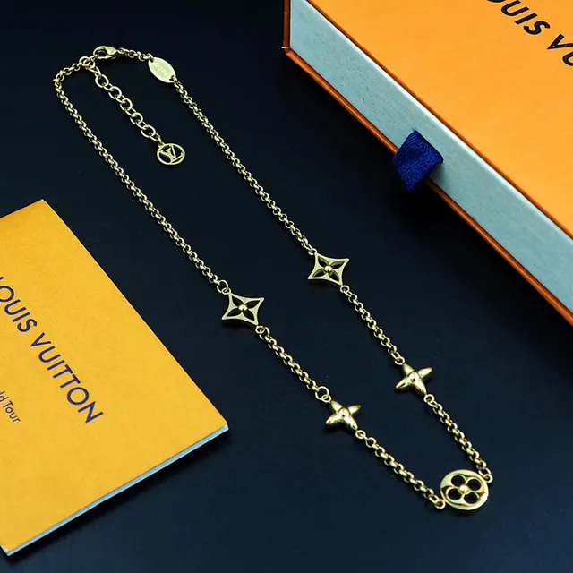 Gold Layered Chain Star-Shaped Charms Necklace 10