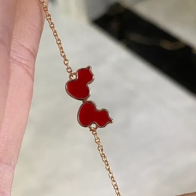 Gold Red Chain Enamel Gourd And Heart Charms Bracelet 3
