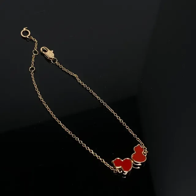 Gold Red Chain Enamel Gourd And Heart Charms Bracelet 4