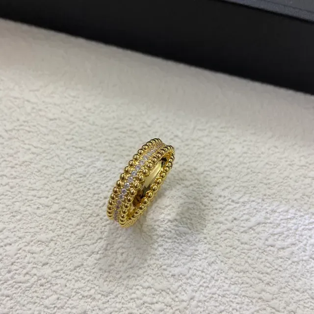 Gold Silver Beaded Texture Pavé-Set Stones Ring 5