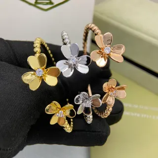 Gold Silver Flower-Shaped Five-Petal Ring