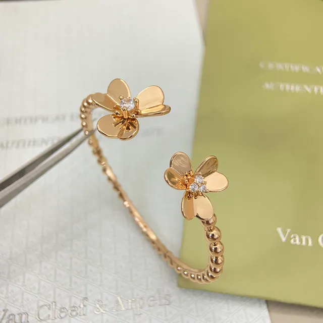 Gold Silver Flower-Shaped Five-Petal Ring 9