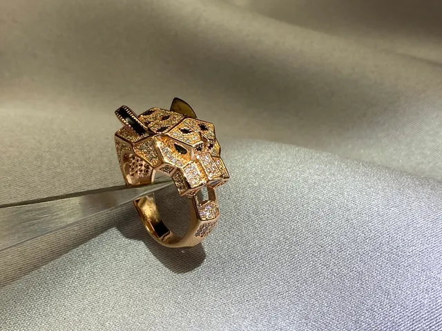 Gold Silver Geometric Panther Head Pavé-Set Crystals Ring 2