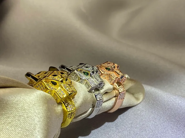 Gold Silver Geometric Panther Head Pavé-Set Crystals Ring 6