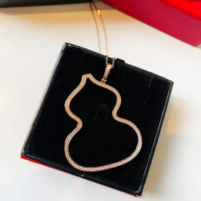 Gold Silver Gourd-Shaped Outline Pavé-Set Stones Necklace 8