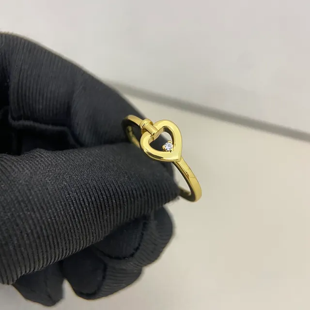 Gold Silver Heart-Shaped Openwork Single Central Stone Ring 4