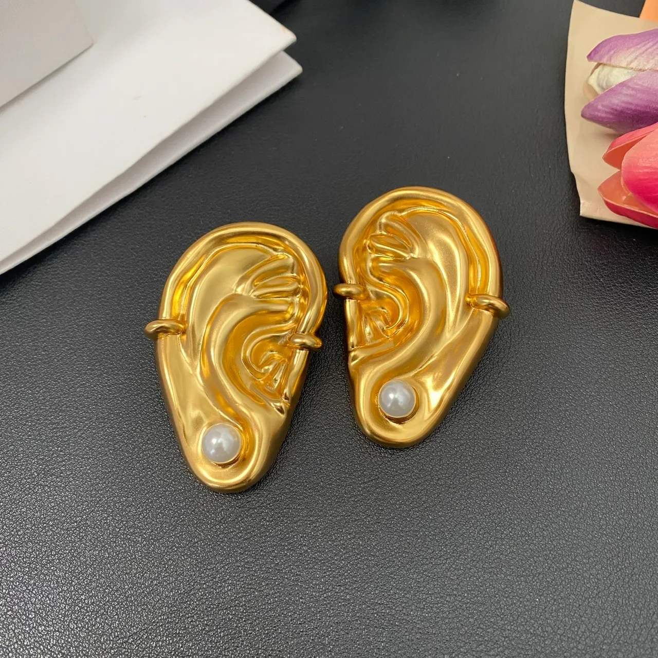 Gold-Tone Anatomical Ear Pearl Earrings 4