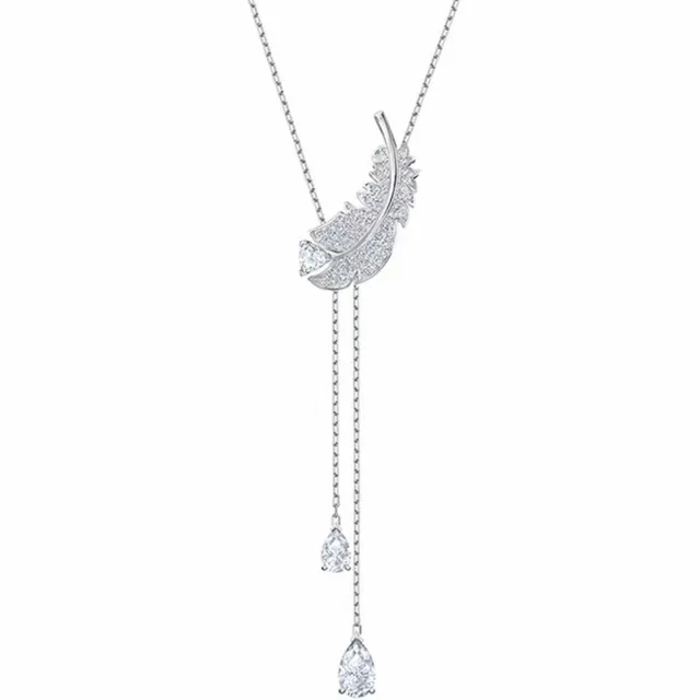 Bracelet de poignet à motif plume en ton or pavé-set à charnière 9