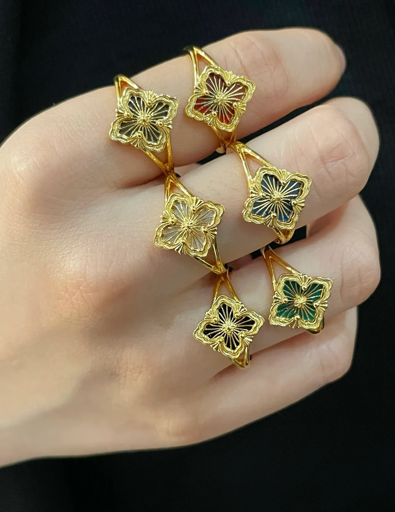 Gold-Tone Floral Red Enamel Ring 9