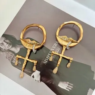 Gold-Tone Lips and Cross Motif Crystal Drop Earrings 4