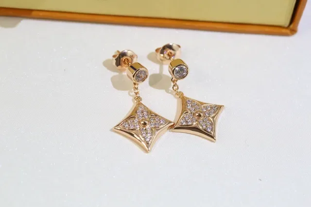 Gold-Tone Pavé Crystal Diamond-Shaped Floral Motif Earrings 4