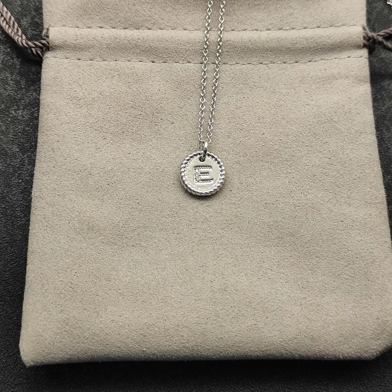 Gold-Tone Rope-Edge Diamond Initial 'E' Pendant Necklace 7