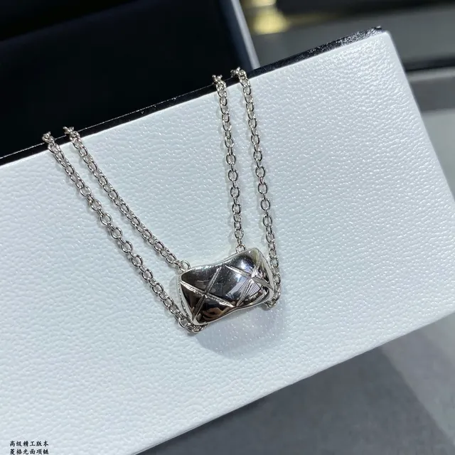 Gold-Toned Quilted Envelope Pendant Double Chain Necklace 5