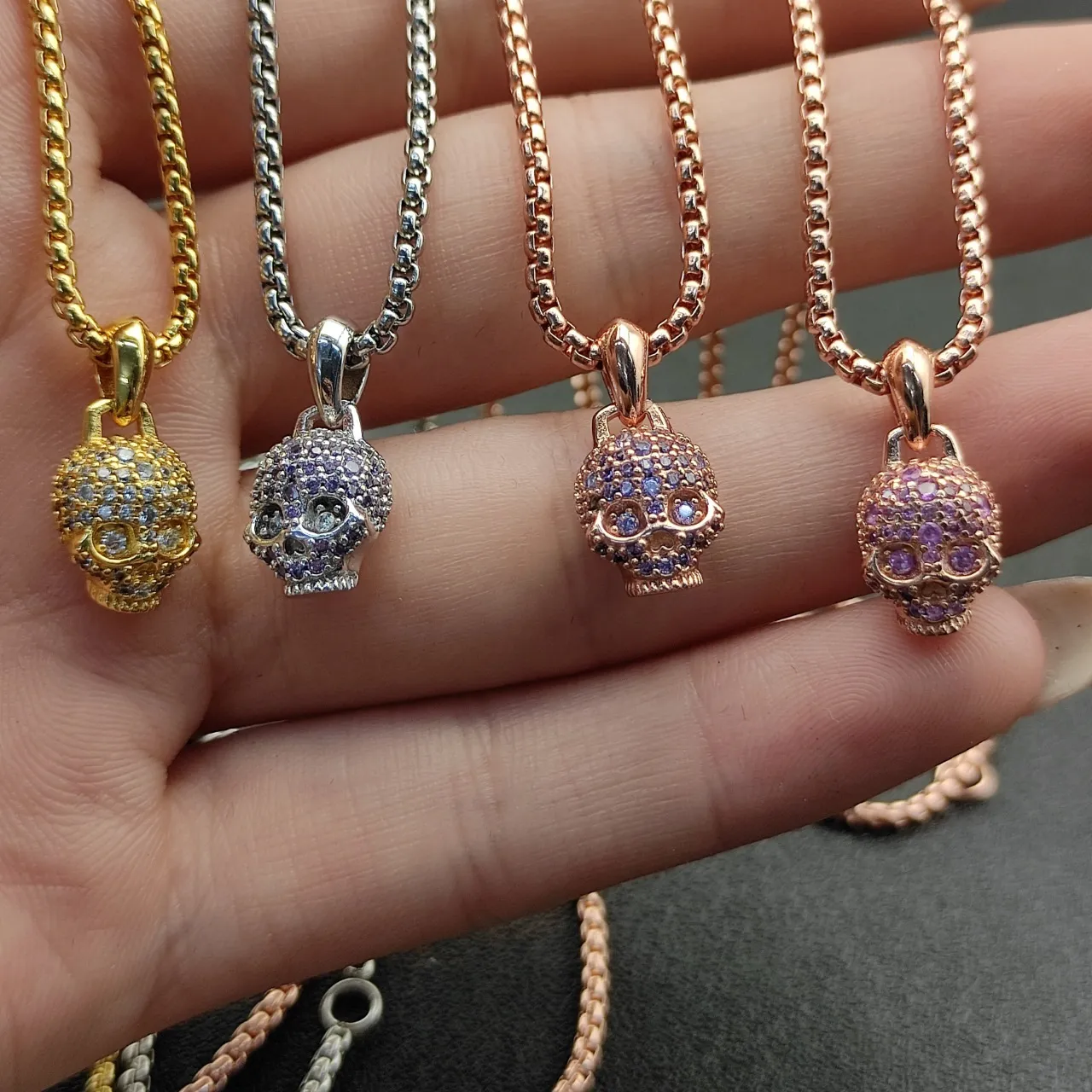 Gold White Pavé-Set Skull Pendant Yellow Box Chain Necklace 7