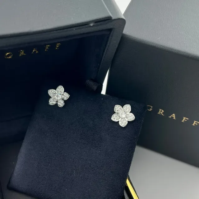 Graff Flower-Shaped Pavé-Set Five-Petal Stud Earrings 4