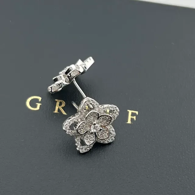 Graff Flower-Shaped Pavé-Set Stud Earrings 2