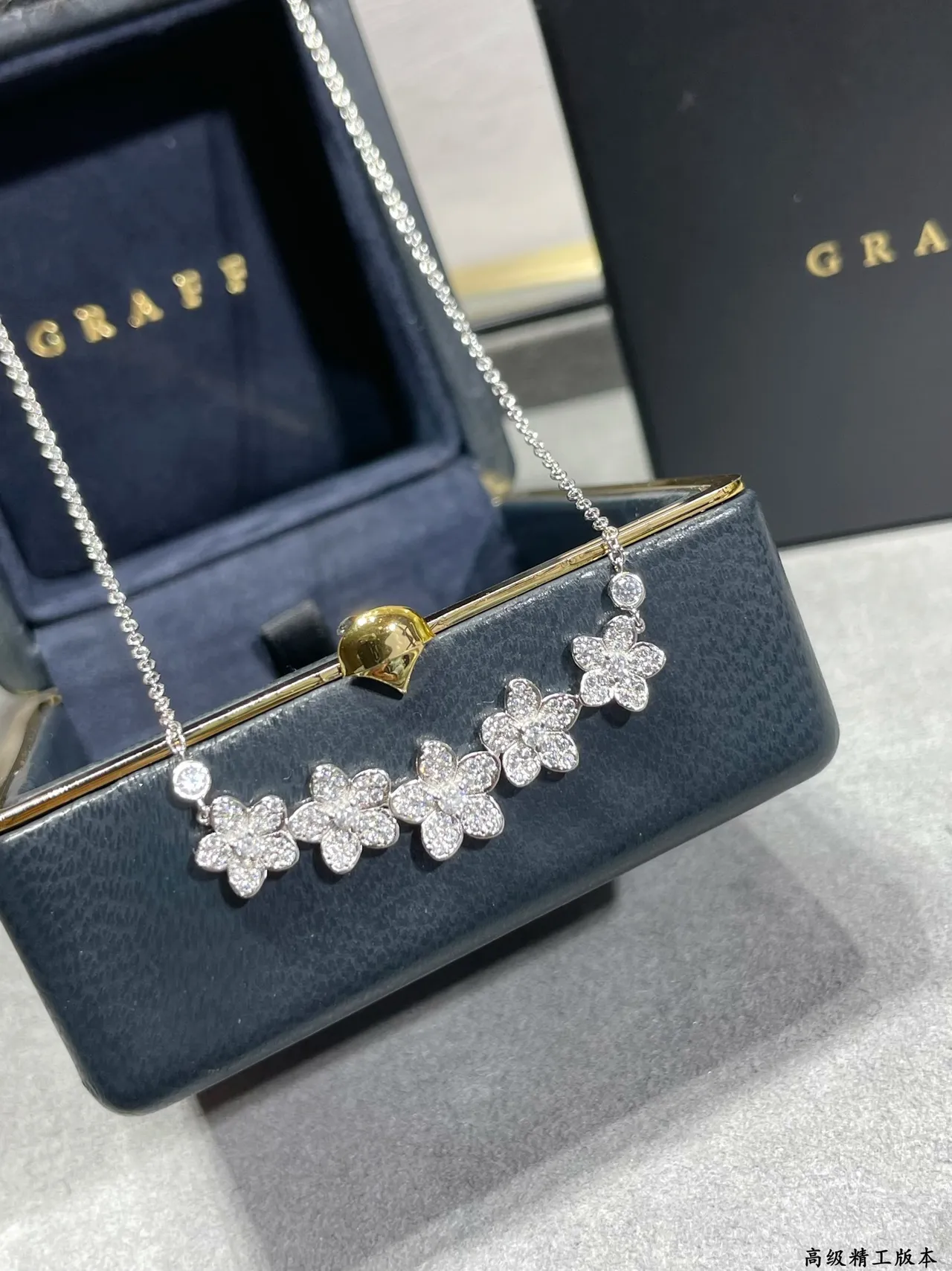 Graff Flowers Five-Petal Pavé Diamond Bracelet 6