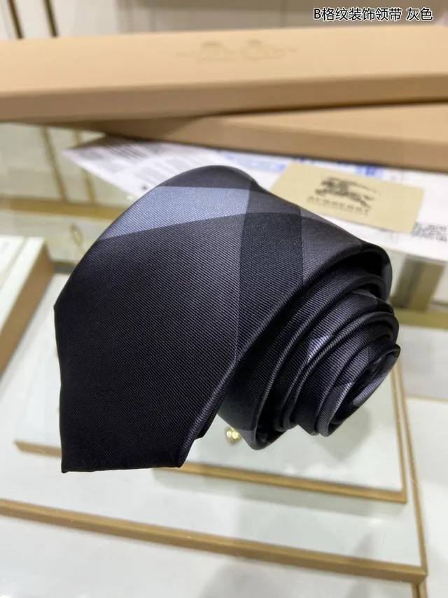 Gray and Black Checkered Silk Hand-Made Necktie 4