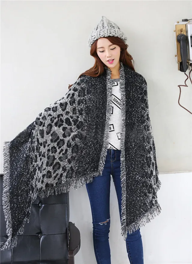Gray Black Leopard-Print Woven Scarve 2