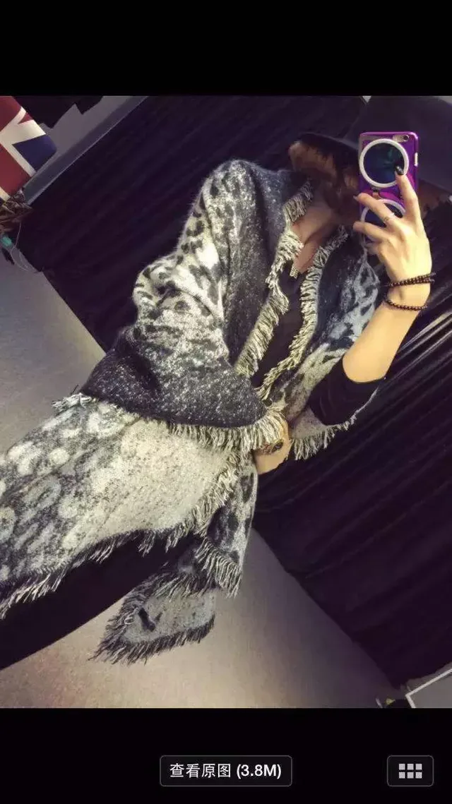 Gray Black Leopard-Print Woven Scarve 3