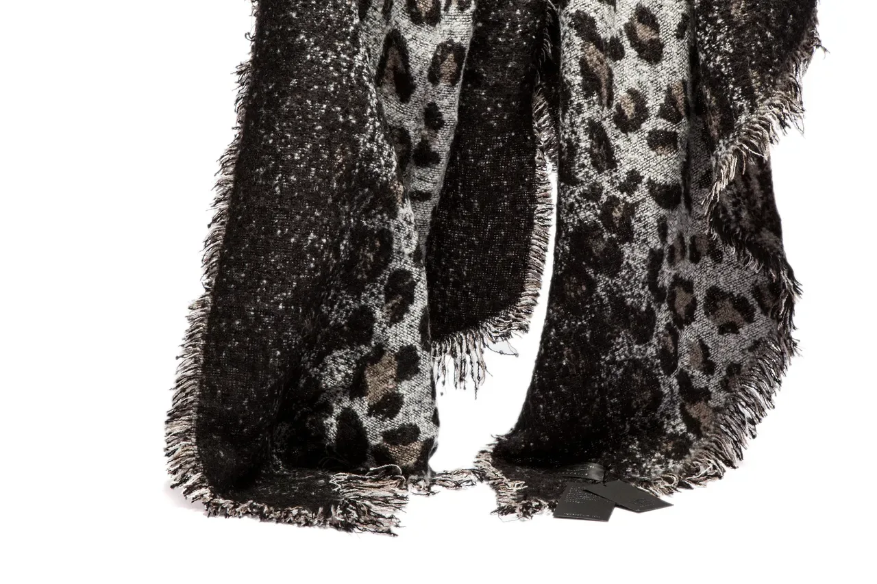 Gray Black Leopard-Print Woven Scarve 11