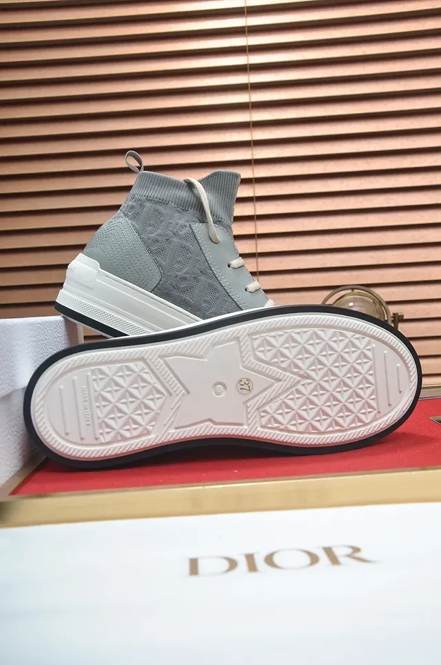 Gray Knit High-Top Platform Lifestyle Sneakers 3
