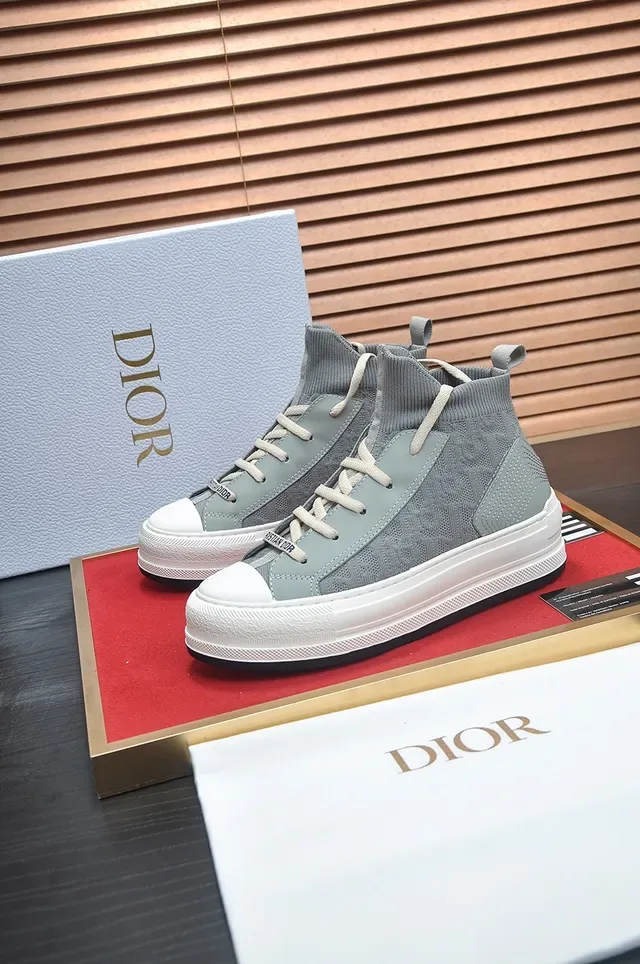 Gray Knit High-Top Platform Lifestyle Sneakers 4