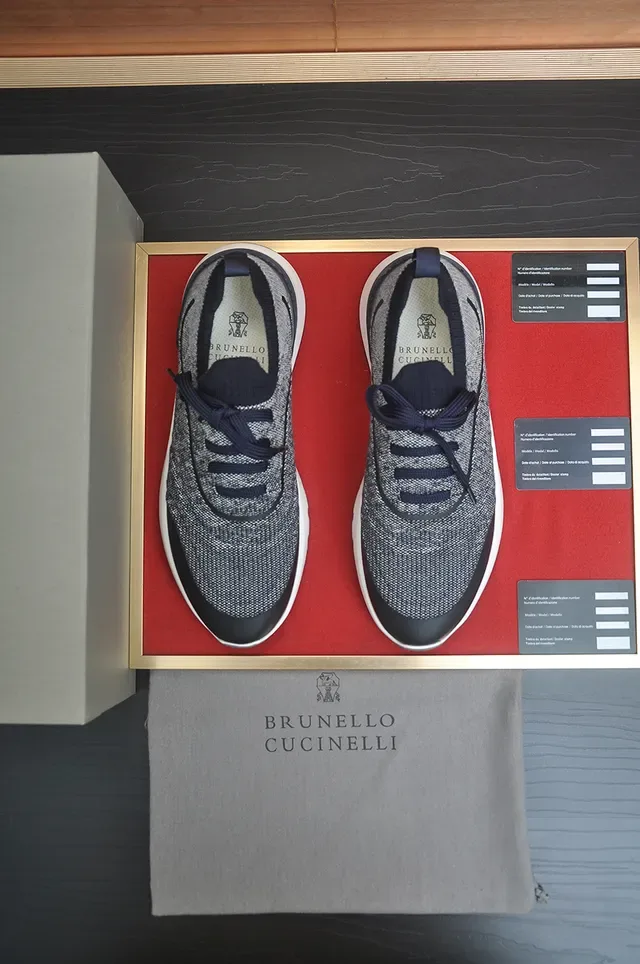 Gray Navy Knit Upper Contrast Accents Sneakers 5