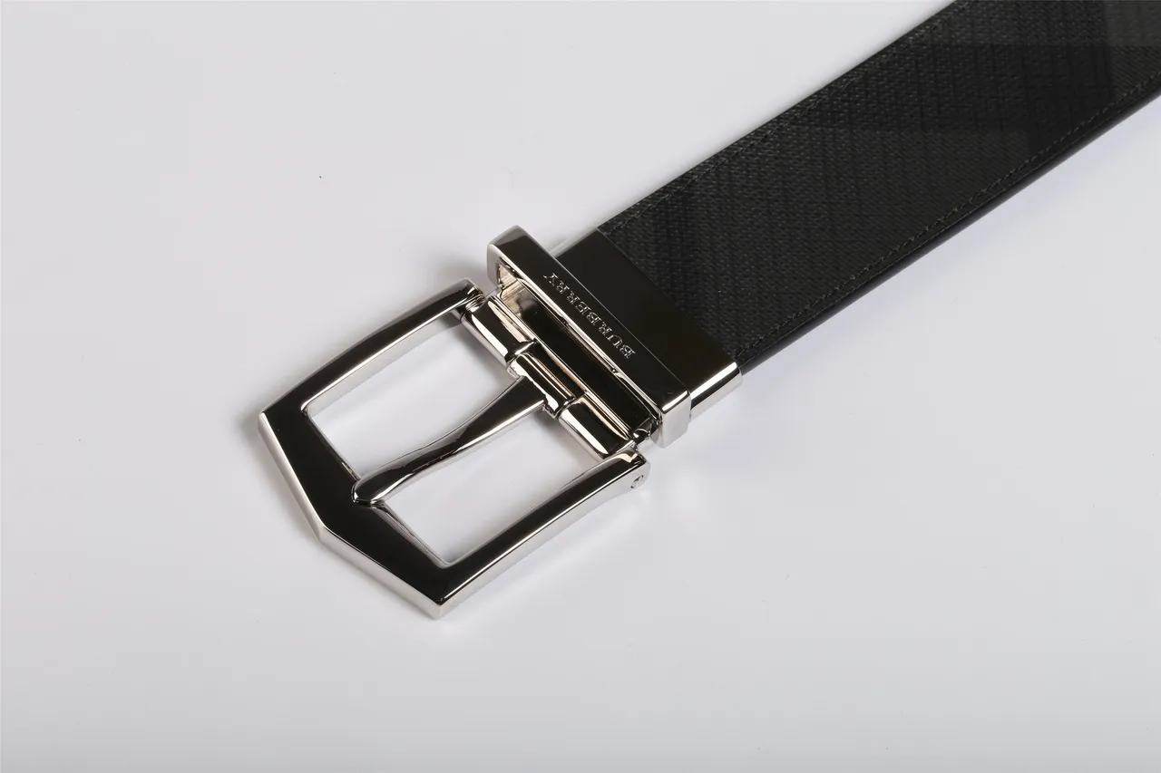 Gray Silver Reversible Geometric-Patterned Leather Belt 3