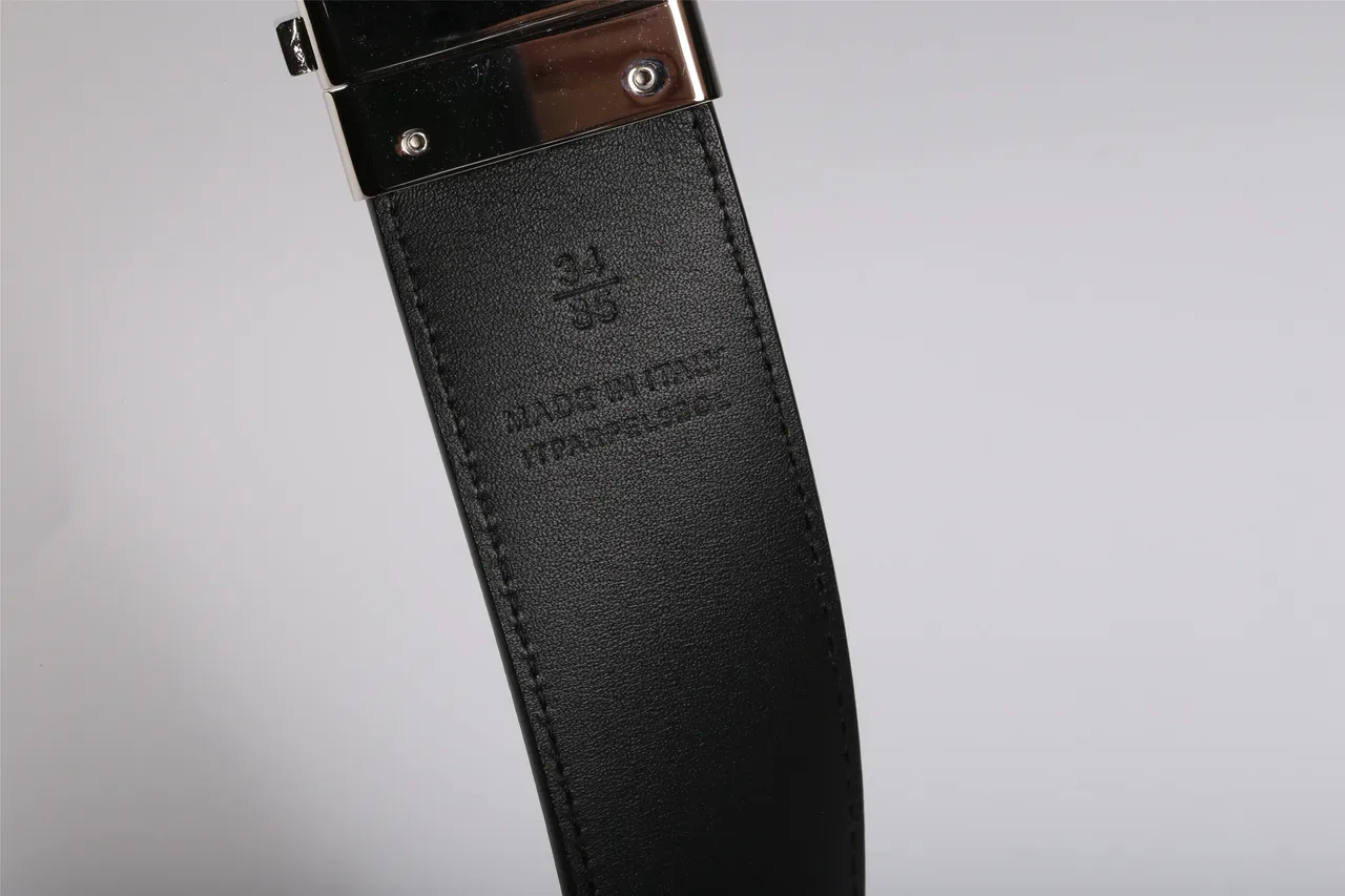Gray Silver Reversible Geometric-Patterned Leather Belt 5